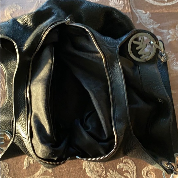 Michael Kors Purse - Picture 5 of 5
